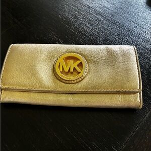 Michael Kors antique gold wallet
